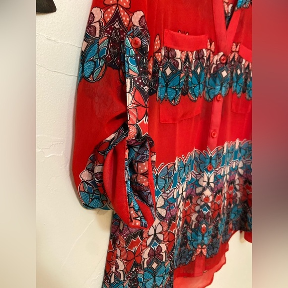 Express~The Portofino Shirt~Semi-Sheer-Slim-Fit~Butterfly Print~Blouse~Size XS - Picture 6 of 14